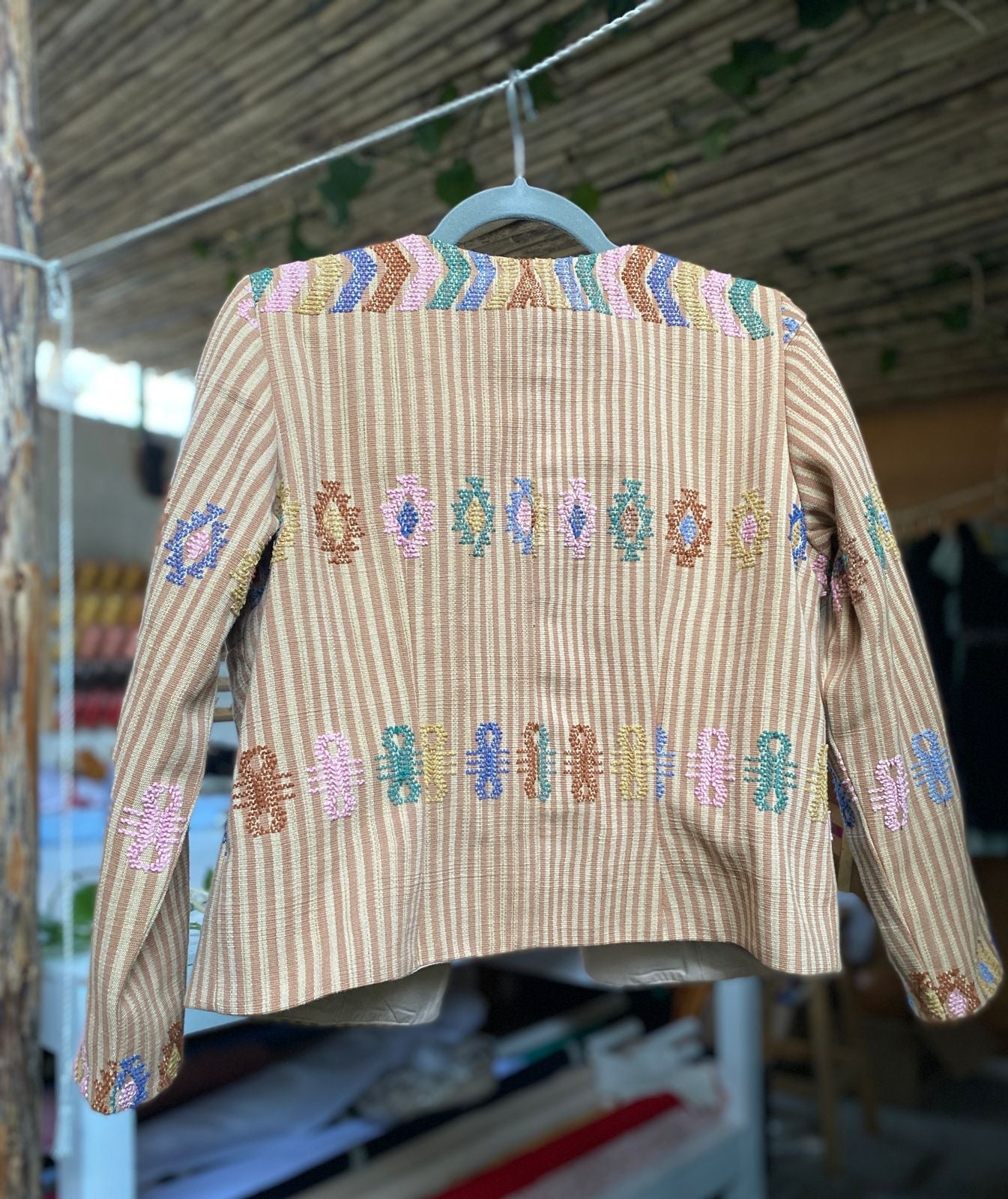 Zapotec embroidered blazer