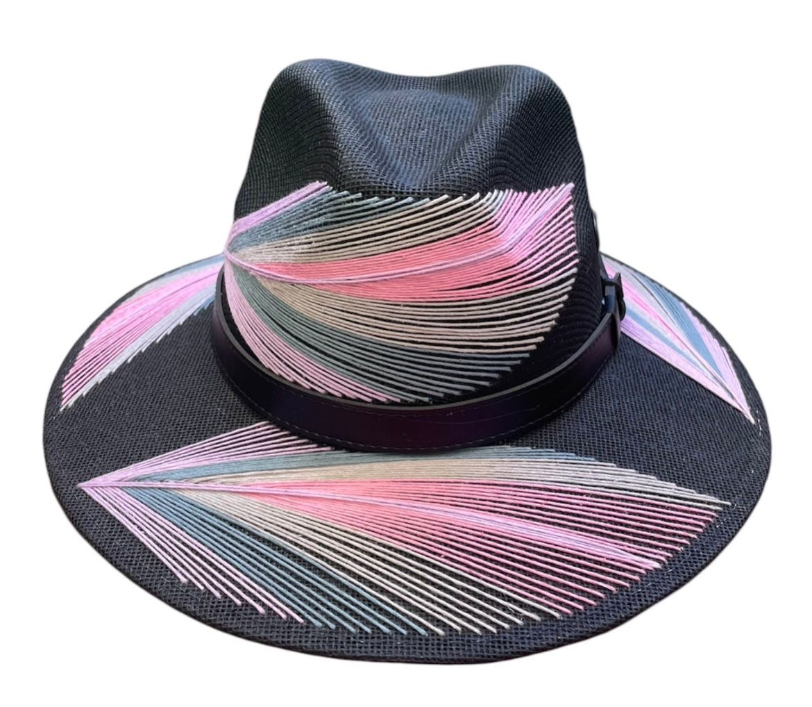 Tenek Beach hat