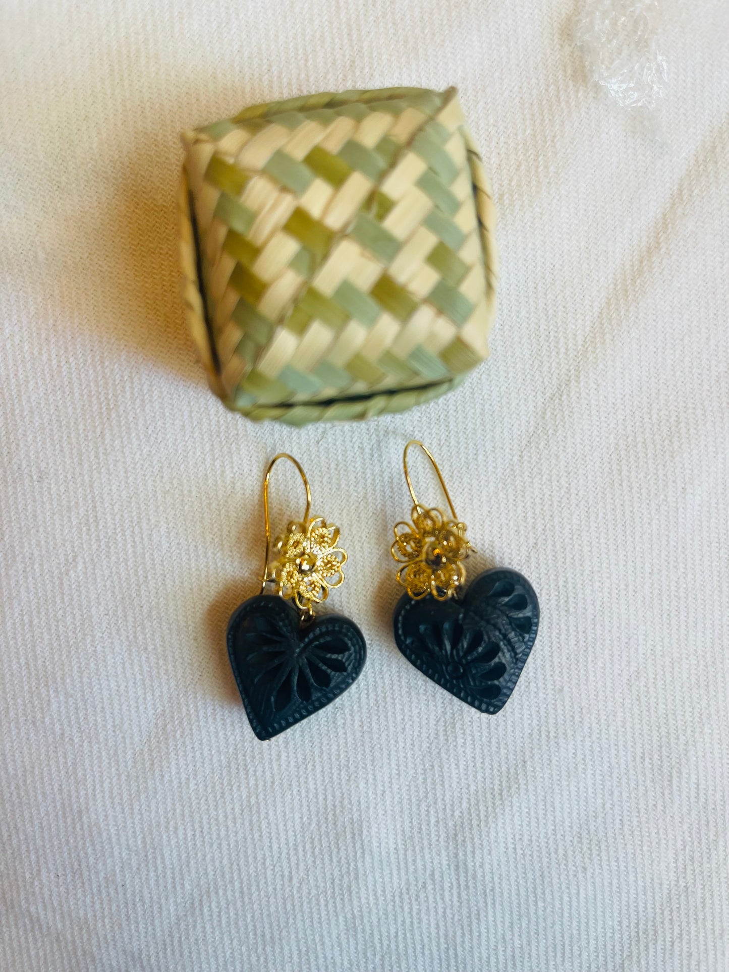 Naila earrings