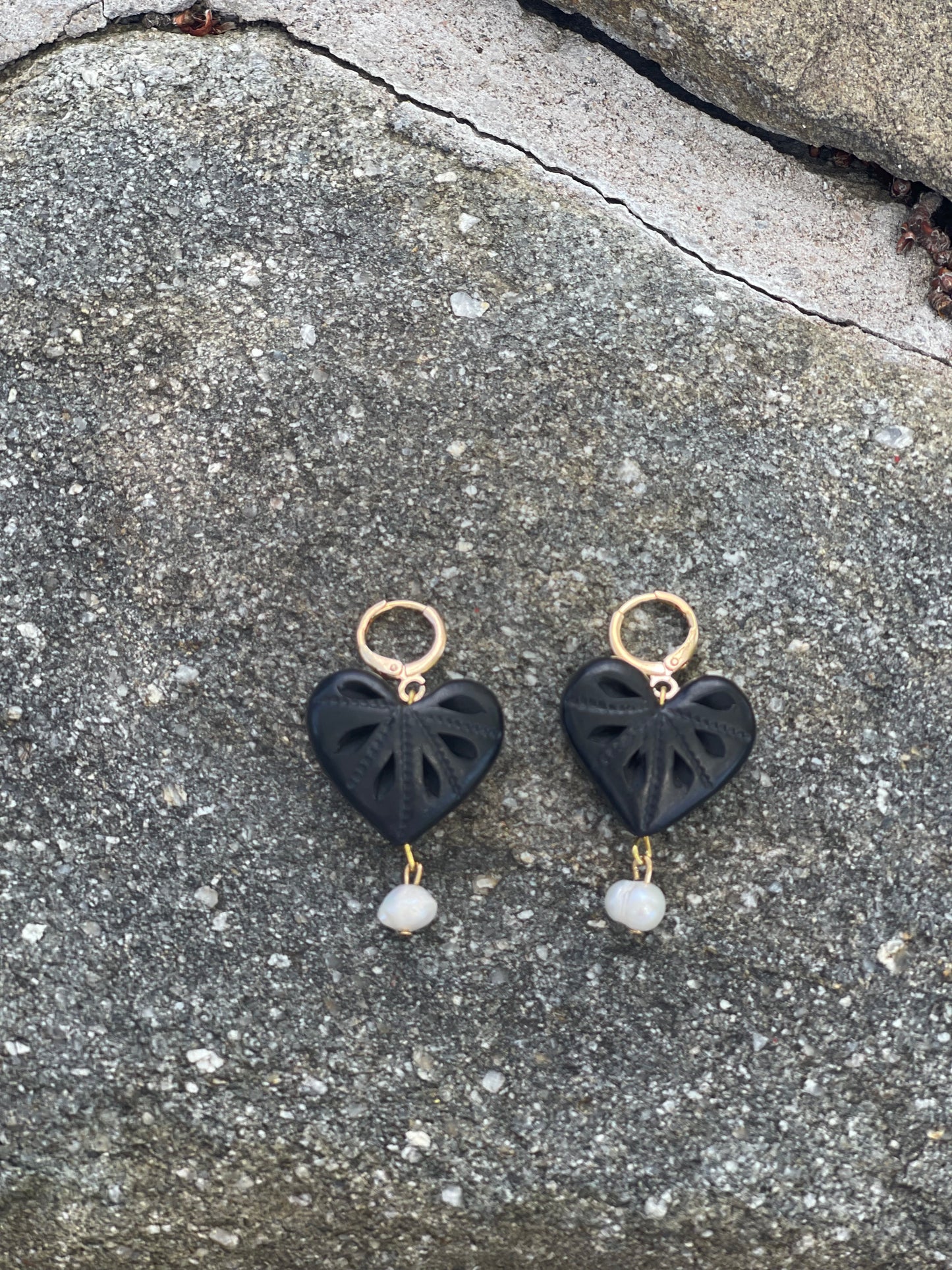 Sirena heart earrings