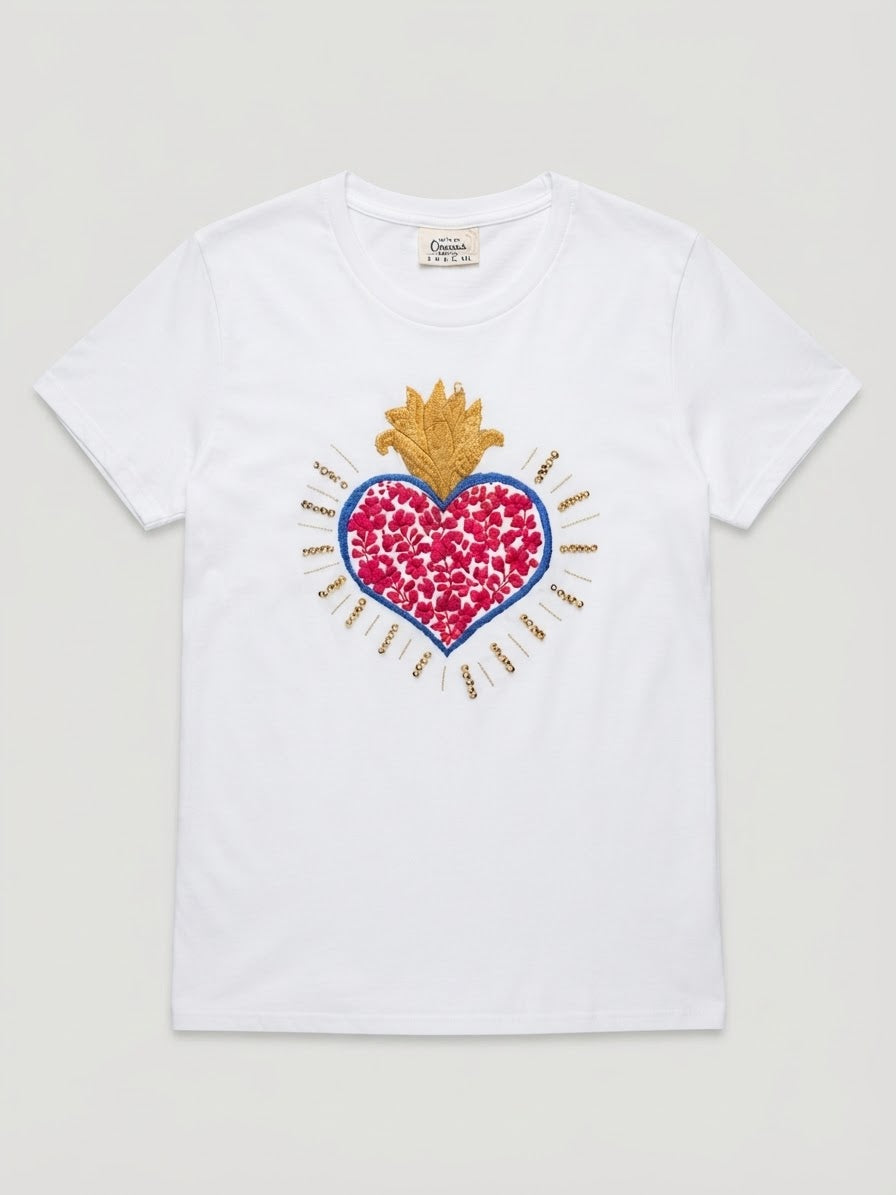 Playera sagrado corazón bordado