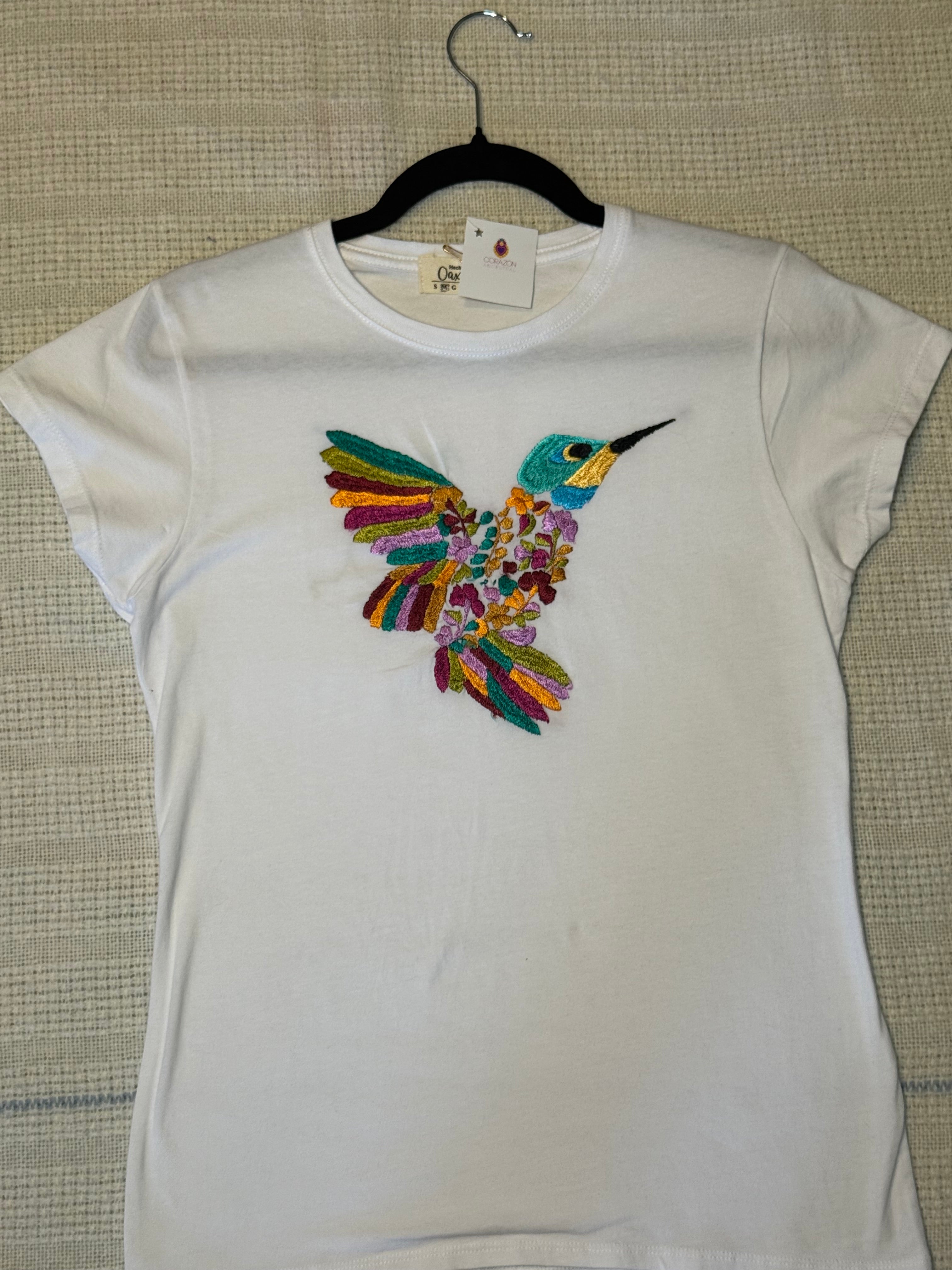 humming bird short sleeve t-shirt