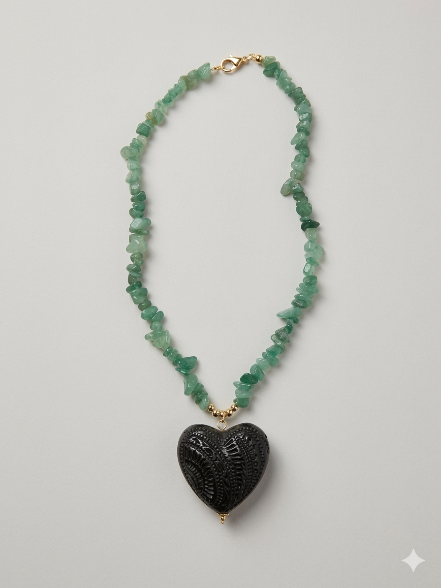 Collar Corazón de Dualidad