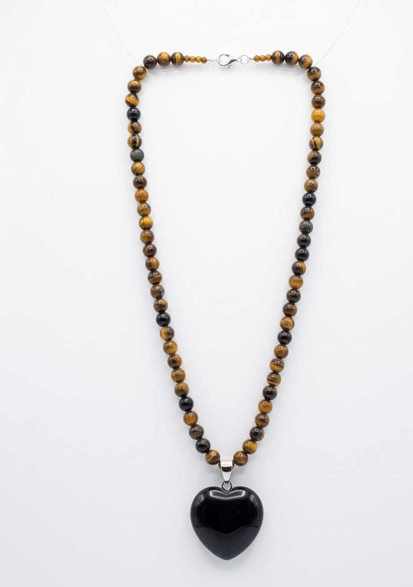 Collar raíces con piedras naturales.