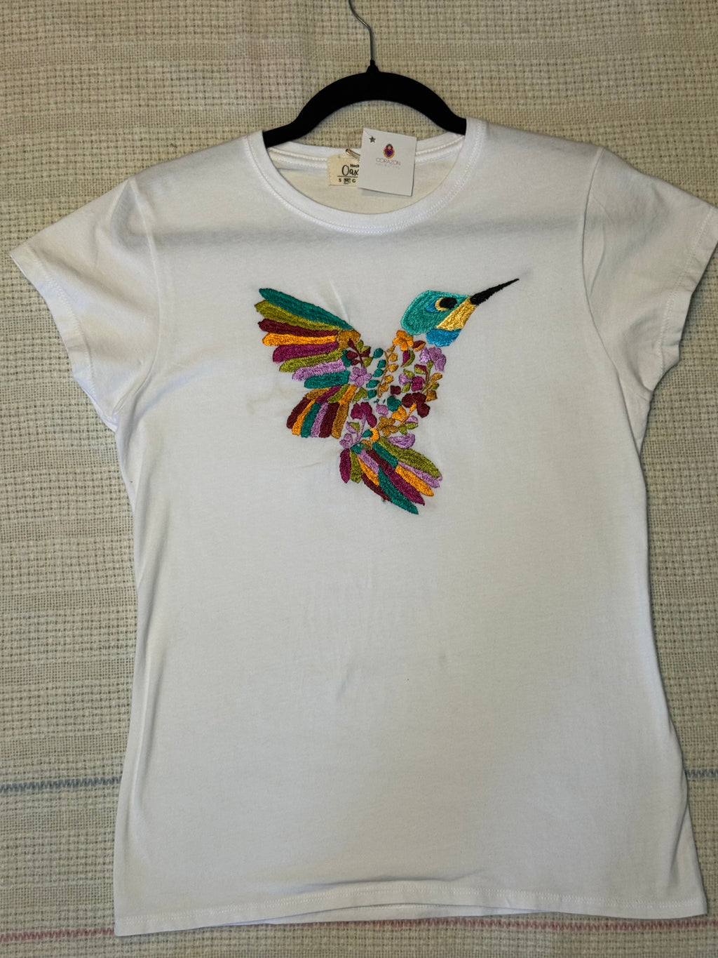 humming bird short sleeve t-shirt
