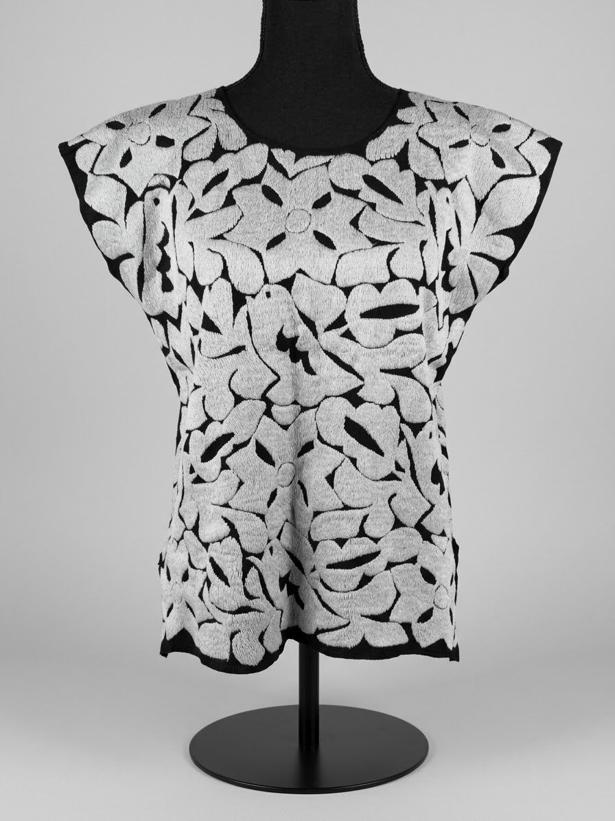 Traditional Cuenca blouse