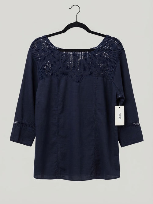 Navy blue manta blouse