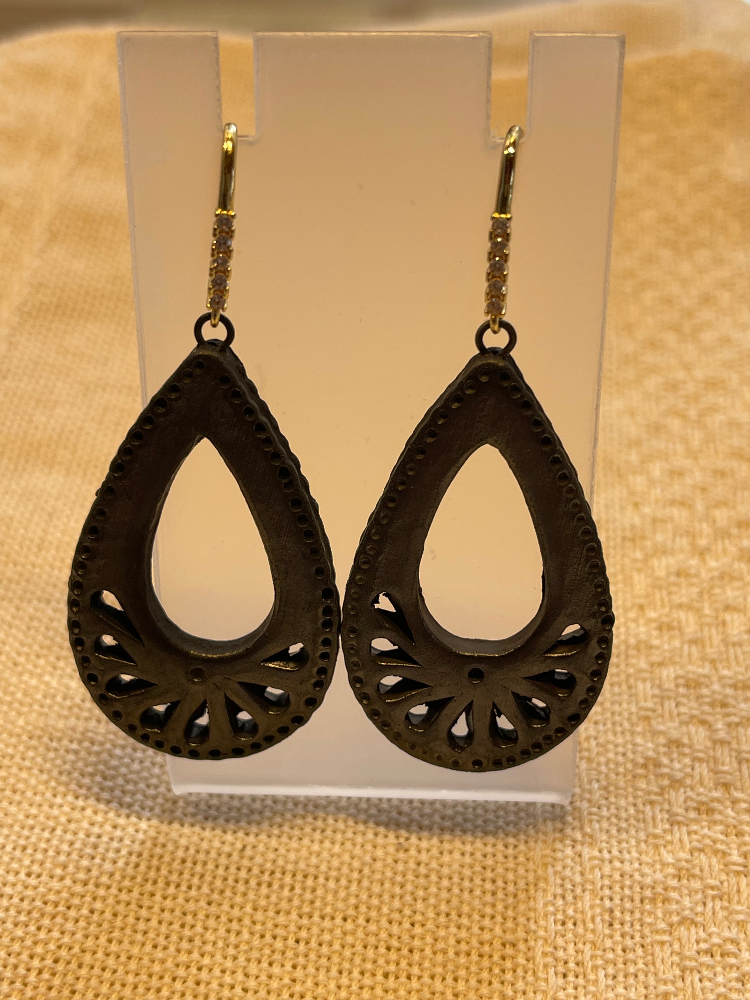 Rain Drop Earrings