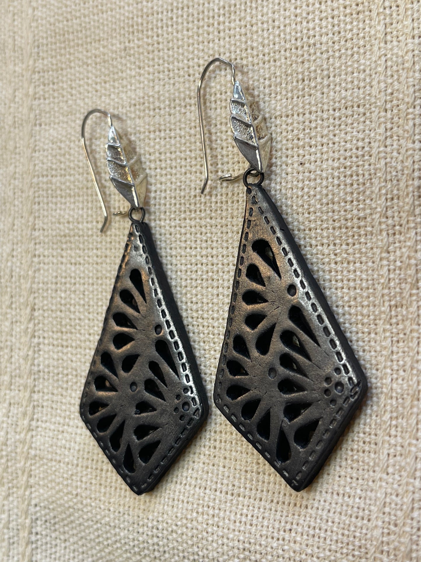 Leaf Silver Black Clay Earrings
