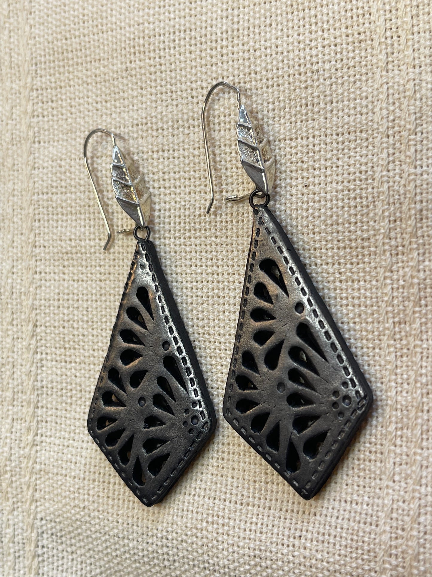 Leaf Silver Black Clay Earrings